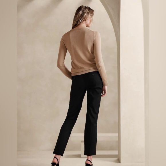 Banana Republic Factory Avery Straight Pants, Size 2, Black Dress Pants - Picture 2 of 12